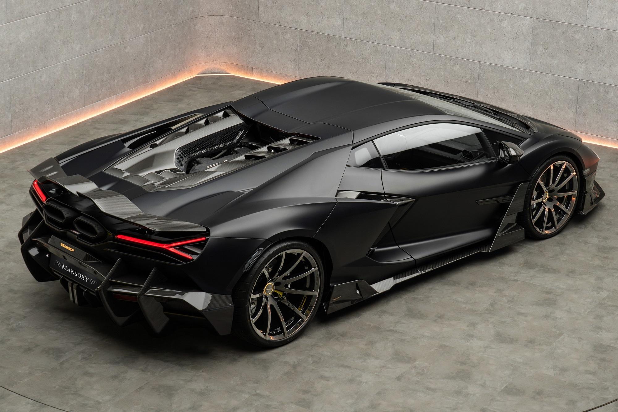 Mansory Initiate: Μια Lamborghini Revuelto από το Mad Max με 1.055 ίππους 